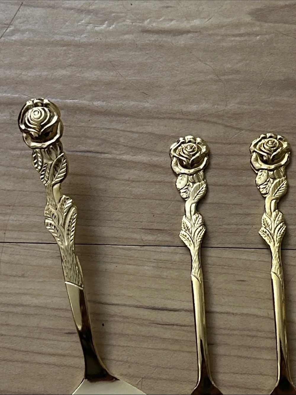 Gold Rose Handle Serving/cake lifter and Demi Fork Set - made in Japan